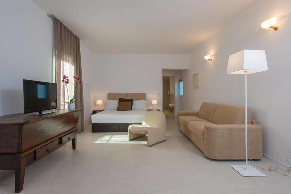 Le Bifore Charming House Лечче Экстерьер фото