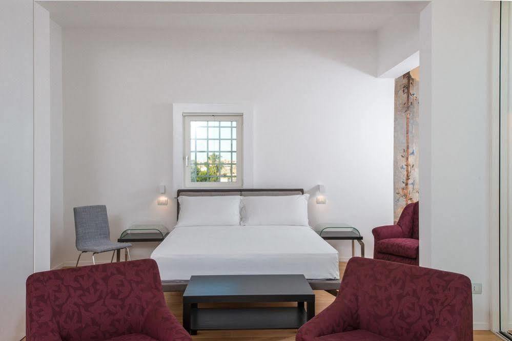 Le Bifore Charming House Лечче Экстерьер фото